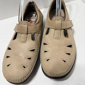 SAS Roamer - Mary Jane EZ Strap Walking Shoe Tripad Comfort Loafers Tan 8.5